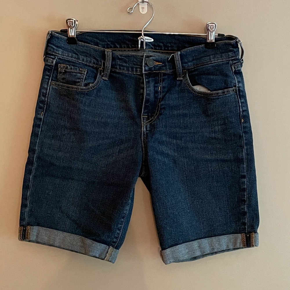 Like New, Old Navy Dark Blue Denim Shorts, Size 4, Rolled Hem